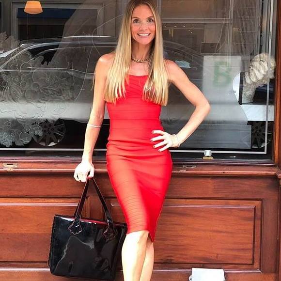 Meet your Posher, Roseanne - Picture 1 of 1